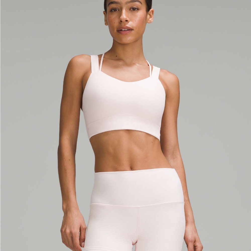 Lululemon Like A Cloud 8 D/DD Strawberry Milkshake